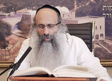 Rabbi Yossef Shubeli - lectures - torah lesson - Chabad on Parshat: Mishpatim - Friday 74 - Parashat Mishpatim, Two Minutes Chabad, Chabad, Rabbi Menachem Mendel Schneerson, Rabbi Yossef Shubeli, Weekly Parasha, Parshat Shavua