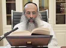 Rabbi Yossef Shubeli - lectures - torah lesson - Chabad on Parshat: Vezot Haberacha - Friday 75 - Parashat Vezot Haberacha, Two Minutes Chabad, Chabad, Rabbi Menachem Mendel Schneerson, Rabbi Yossef Shubeli, Weekly Parasha, Parshat Shavua